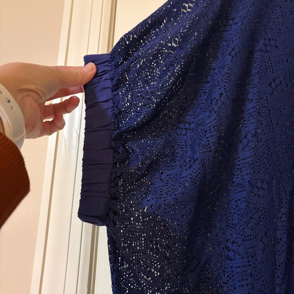 Akemi + Kin Navy Blue Knit Top - Picture 4 of 11